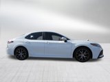 Used 2021 Toyota Camry SE image 2