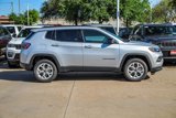 New 2025 Jeep Compass Latitude image 5