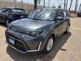 Used 2023 Kia Soul LX w/ LX Technology Package image 3
