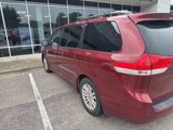 Used 2012 Toyota Sienna XLE image 6