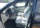 Used 2022 Volkswagen Tiguan SE R-Line image 3