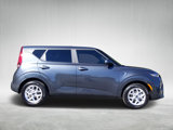 Certified 2022 Kia Soul LX w/ Technology Package image 2