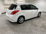 Used 2012 Nissan Versa Hatchback image 5