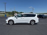 Used 2017 Chrysler Pacifica Touring-L w/ Tire & Wheel Group image 6