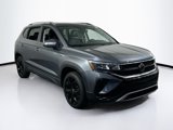 Used 2022 Volkswagen Taos SE image 3