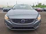 Used 2017 Volvo S60 T5 Inscription image 2