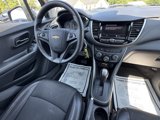 Used 2021 Chevrolet Trax LT image 3