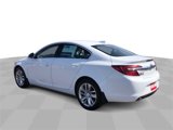 Certified 2016 Buick Regal image 6