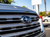 Used 2017 Subaru Outback 2.5i Limited image 5