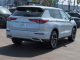 Used 2022 Mitsubishi Outlander SE image 5