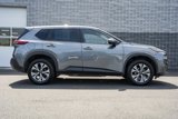 Used 2023 Nissan Rogue SV image 4