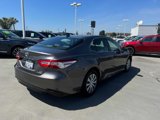 Used 2020 Toyota Camry LE image 5