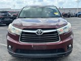 Used 2016 Toyota Highlander XLE image 3