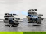 Used 2010 Cadillac Escalade Premium image 2