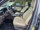 Used 2020 Ford Explorer Platinum w/ Premium Technology Package image 4
