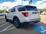 Used 2023 Ford Explorer XLT w/ Equipment Group 202A image 5