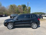 Used 2016 Volkswagen Tiguan S image 5