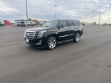 Used 2017 Cadillac Escalade Luxury image 3