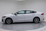 Used 2019 Ford Fusion SE image 2