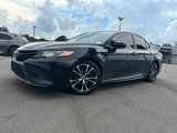 Used 2020 Toyota Camry SE image 2