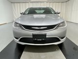 Used 2015 Chrysler 200 Limited image 3