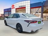 Used 2022 Toyota Camry SE image 3