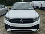 Used 2022 Volkswagen Tiguan SE R-Line image 3