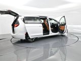 New 2025 Chrysler Pacifica Pinnacle image 4