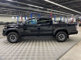 Used 2023 Toyota Tacoma TRD Off-Road w/ TRD Premium Off Road Package image 5