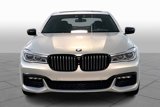 Used 2017 BMW 750i xDrive image 3