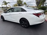 Used 2021 Hyundai Elantra SEL image 4