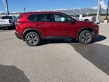 Used 2021 Nissan Rogue SV image 2
