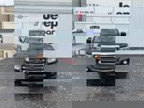 Used 2015 GMC Canyon SLE image 2