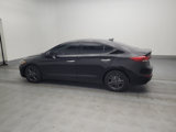 Used 2017 Hyundai Elantra SE image 3