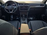 Used 2022 Volkswagen Tiguan SE image 3