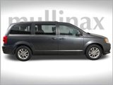 Used 2020 Dodge Grand Caravan SXT w/ Driver Convenience Group image 2