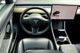 Used 2020 Tesla Model 3 Long Range image 5
