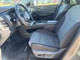 Used 2023 Nissan Rogue SV image 2