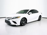 Used 2020 Toyota Camry SE image 3