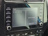 Used 2020 Toyota Prius image 4