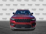 Used 2024 Jeep Grand Cherokee Altitude image 3