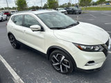 Used 2022 Nissan Rogue Sport SL image 3