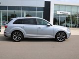 Used 2021 Audi SQ7 Premium Plus w/ Driver Assistance Package image 2