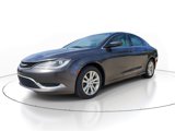 Used 2015 Chrysler 200 Limited w/ Convenience Group image 2