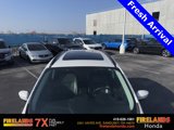 Used 2017 Ford Escape SE w/ SE Leather Comfort Package image 3