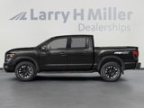 Used 2021 Nissan Titan PRO-4X w/ Pro-4x Convenience Package image 3