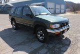 Used 1998 Nissan Pathfinder XE image 4