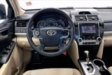 Used 2014 Toyota Camry L image 4