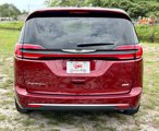Used 2023 Chrysler Pacifica Touring-L image 5