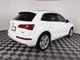 Used 2018 Audi Q5 Prestige w/ Prestige Package image 4